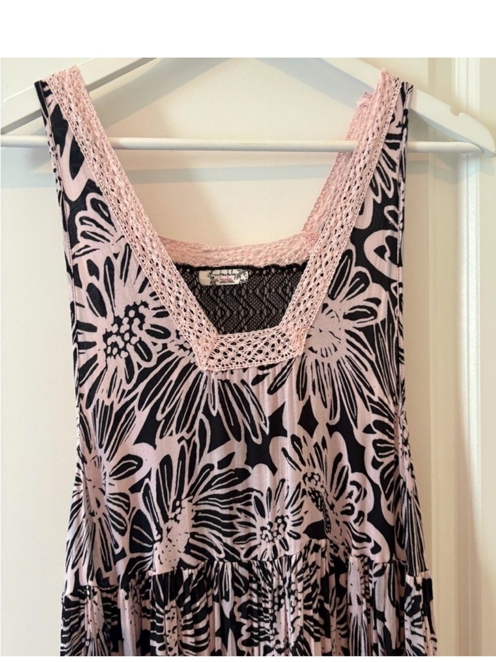 NWOT Free People Black & Pink Tiers To You Maxi Dress Crochet Details - Picture 6 of 7